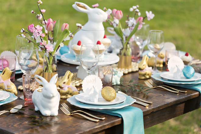 Easter Brunch Party Ideas
 Rustic Chic Easter Brunch