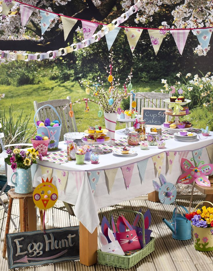 Easter Decoration Ideas For Party
 25 best ideas about Easter table on Pinterest