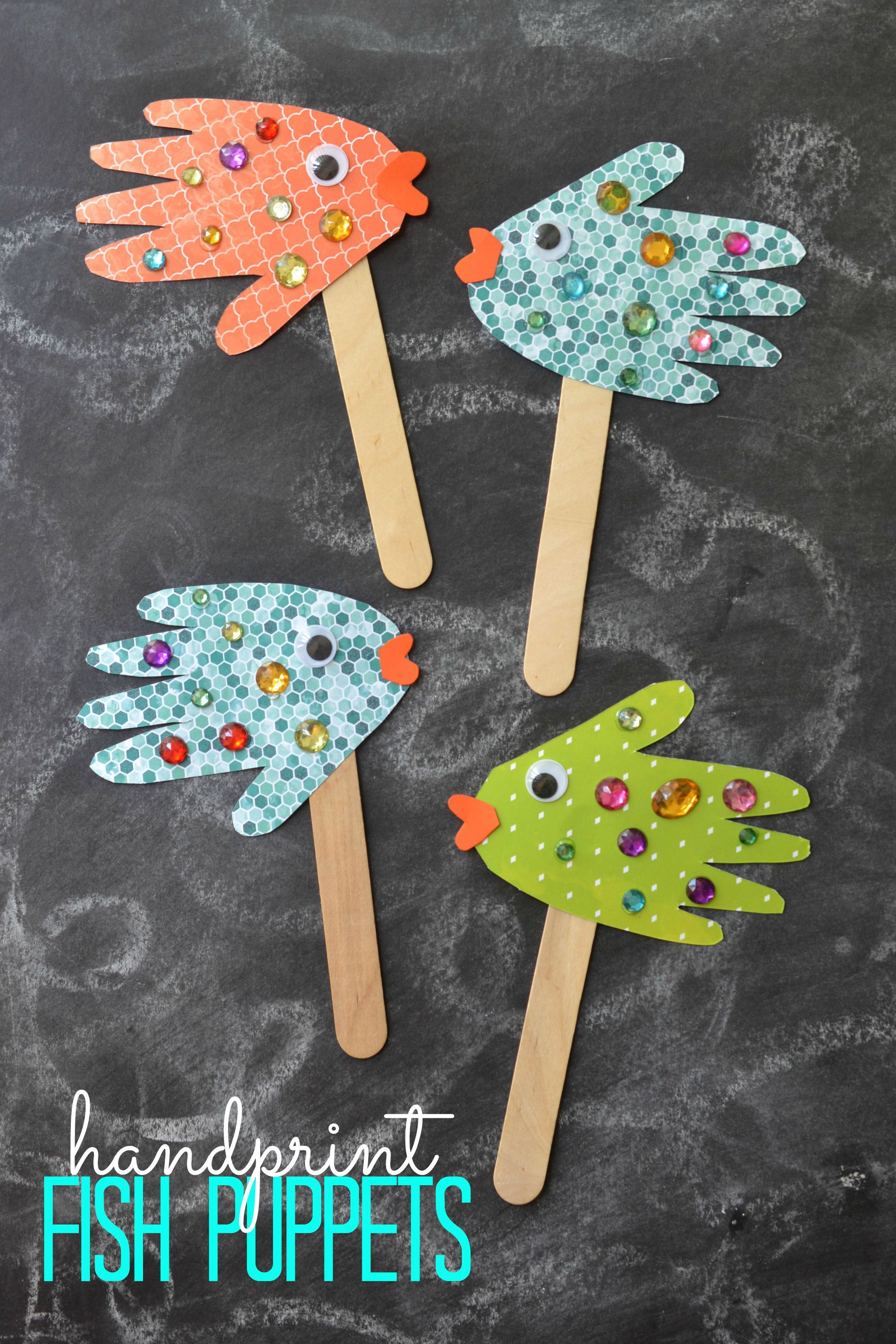 Easy Preschool Craft
 Easy Kids Craft Handprint Fish Puppets