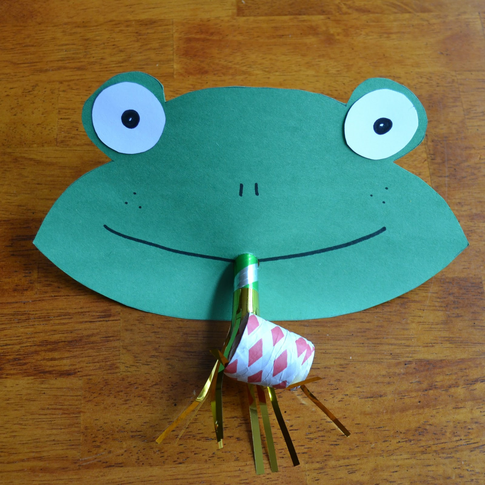 Easy Preschool Craft
 East Coast Mommy Funny Frog Face Preschool Craft