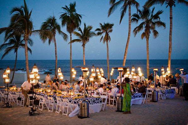 Elegant Beach Party Ideas
 Real Weddings Jillian Knute Part I Elizabeth Anne