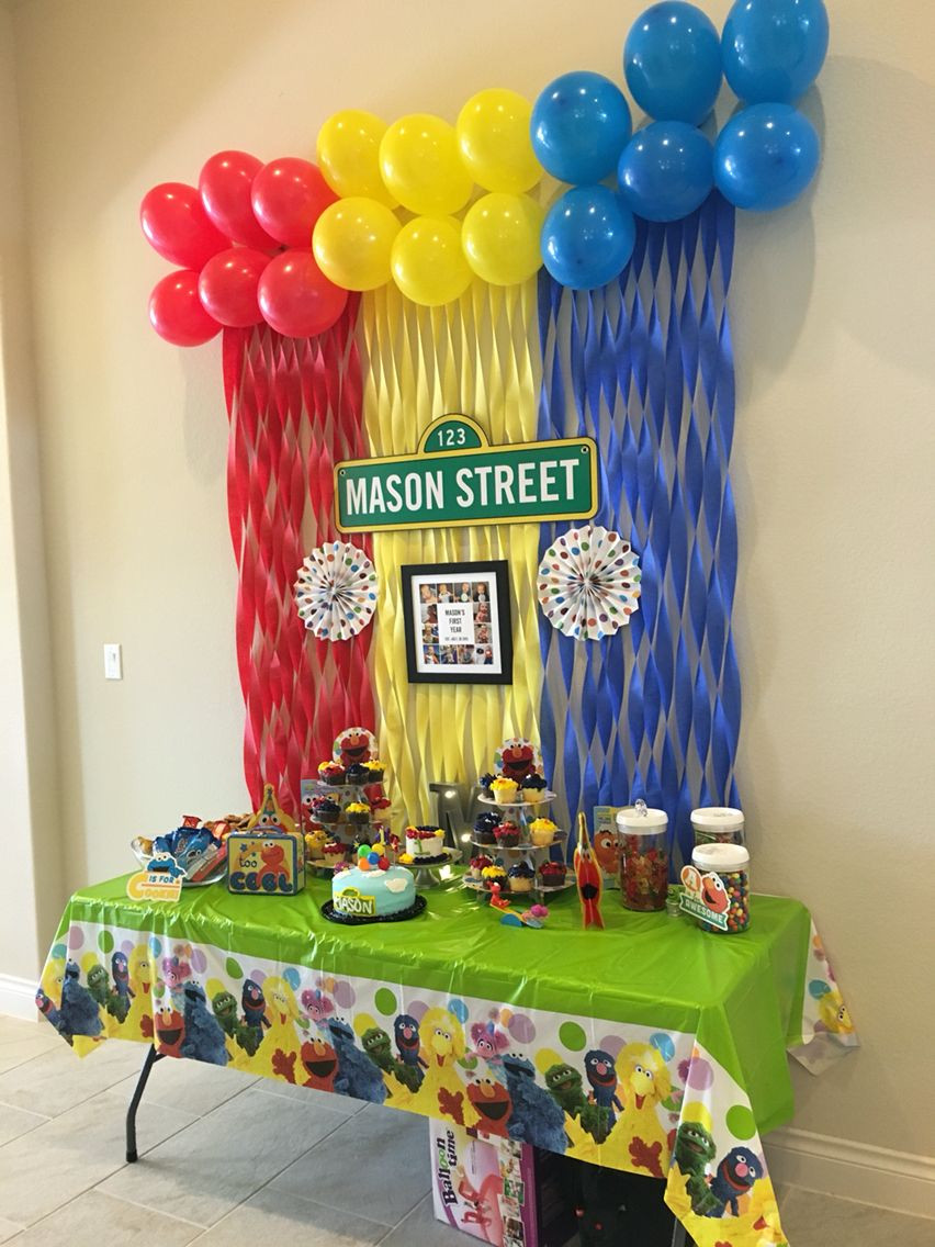 Elmo 1St Birthday Decorations
 Sesame Street first birthday party elmo sesamestreet