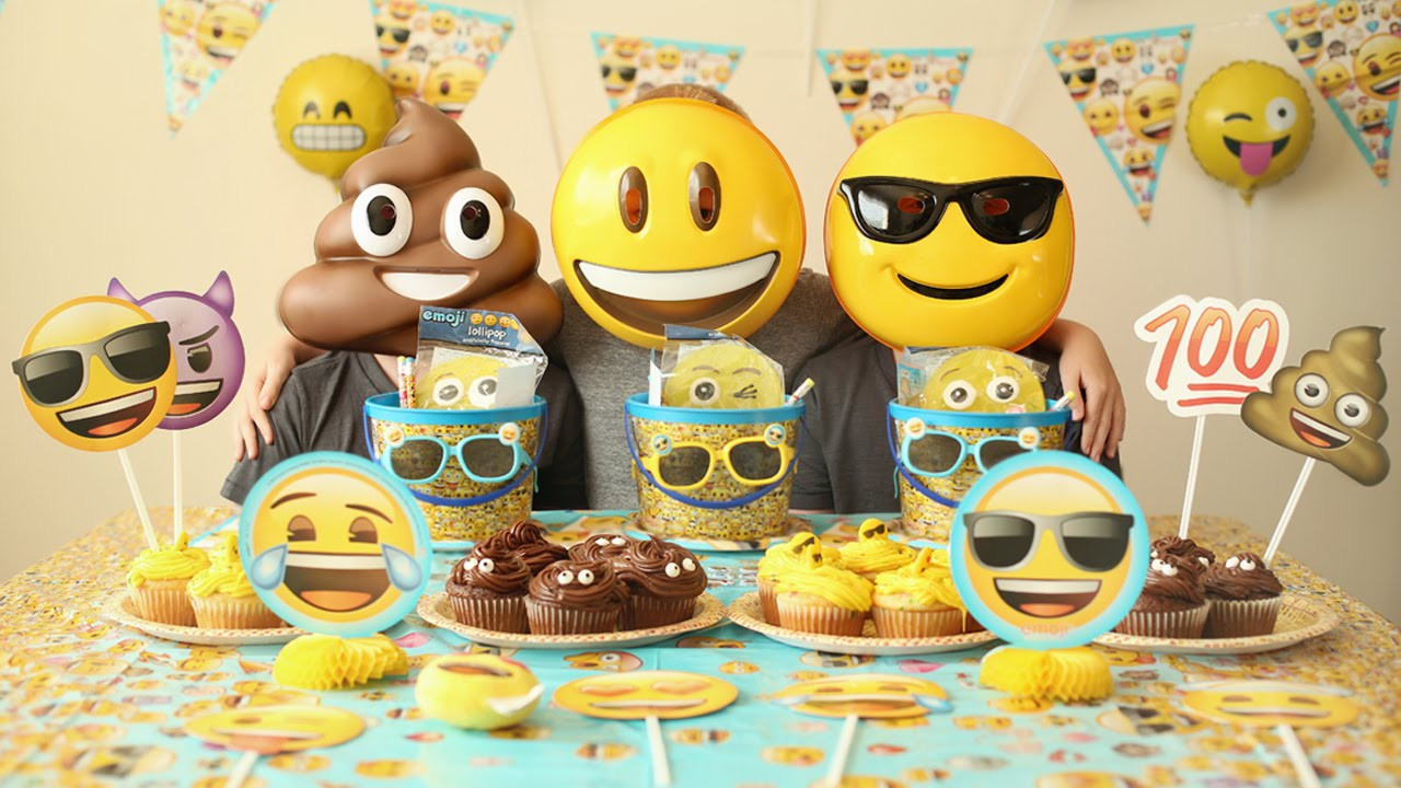 Emoji Birthday Decorations
 20 Crazy Emoji Birthday Party Ideas