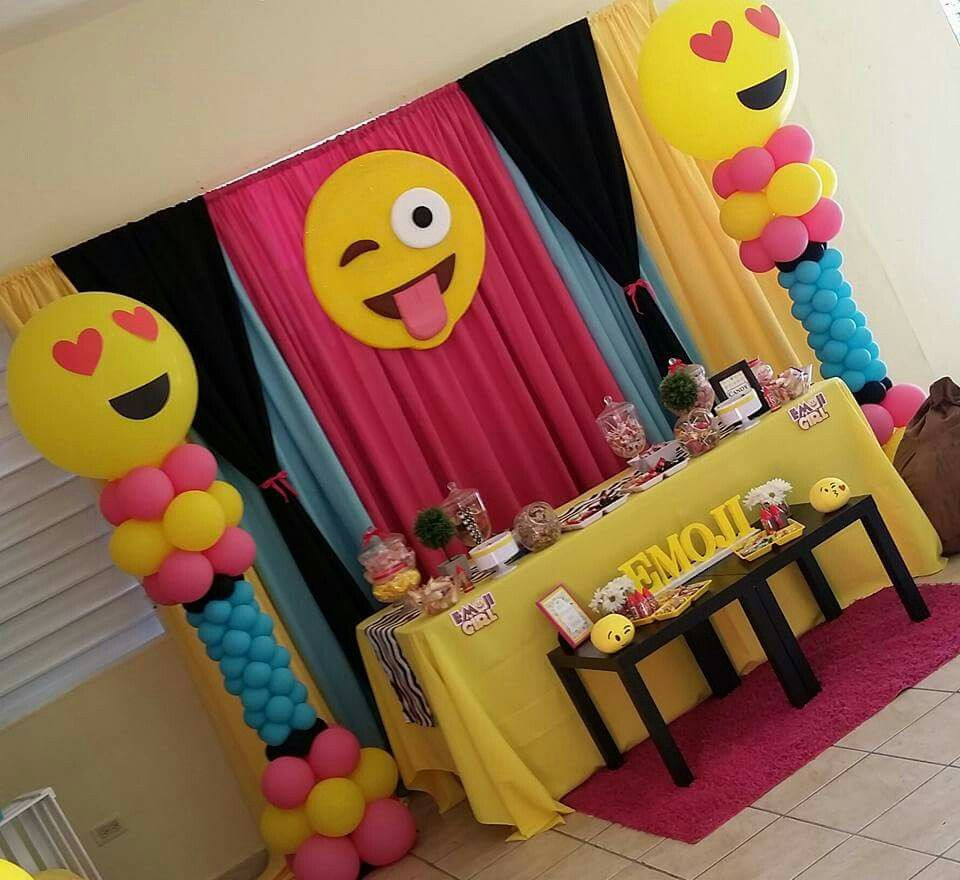 Emoji Birthday Decorations
 Aniela s emoji party … Party and Balloons