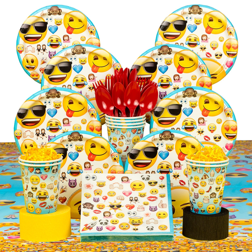 Emoji Birthday Decorations
 Emoji Standard Birthday Party Tableware Kit Serves 8