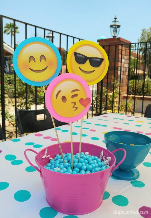Emoji Pool Party Ideas
 Emoji Birthday Party Ideas DIY Inspired