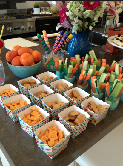 Finger Food Ideas For Summer Party
 Simple Summer party planning tips Kid Food Ideas