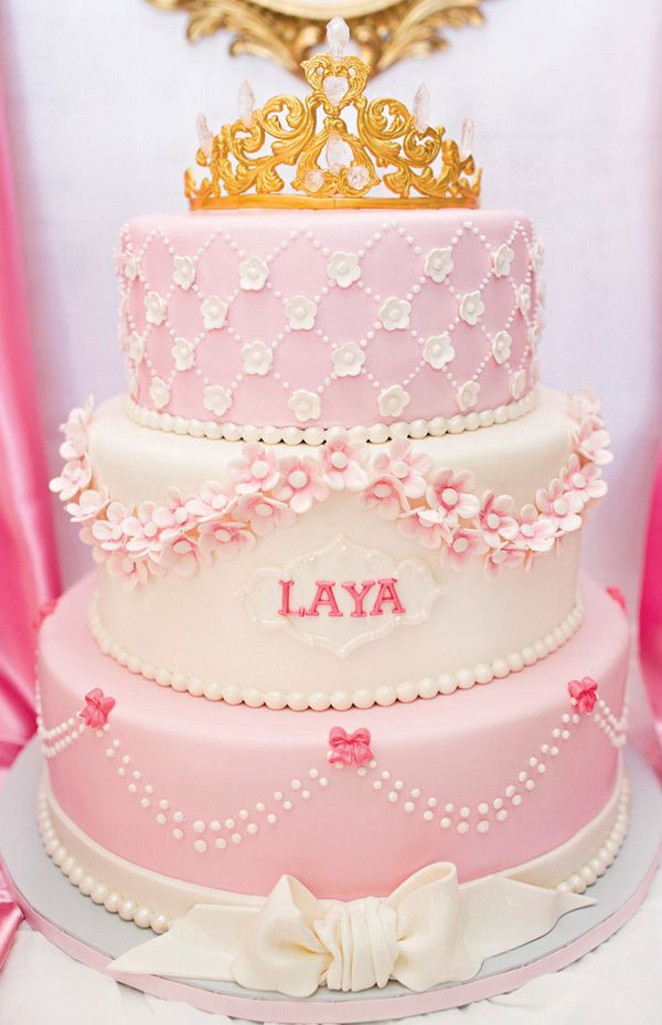 First Birthday Cakes Ideas For Girls
 Lovely Baby Girl First Birthday Cake Ideas