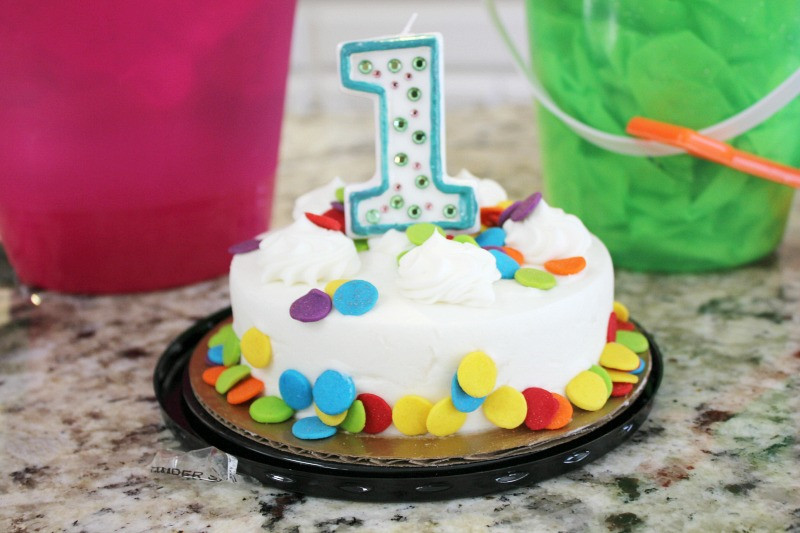 First Birthday Pool Party Ideas
 DIY Pool Party Ideas The Naptime Reviewer