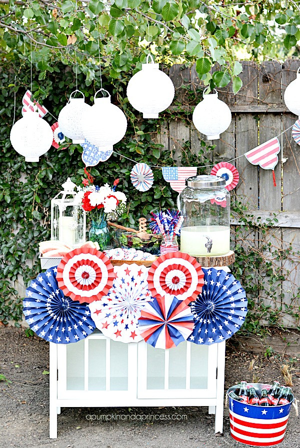Fourth Of July Backyard Party Ideas
 Fourth of July Party Decorating Ideas A Pumpkin And A