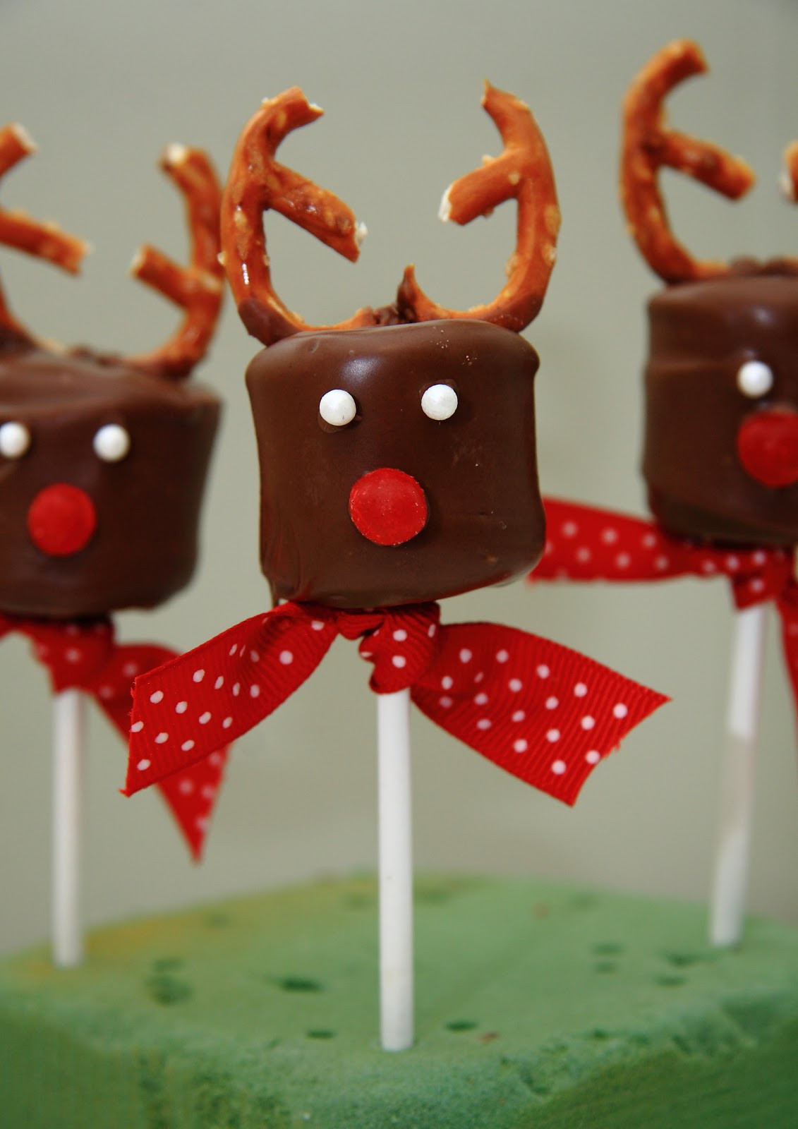 Fun Christmas Party Ideas
 Betty Crocker Wannabe Recipe and Mom Blog Chocolate
