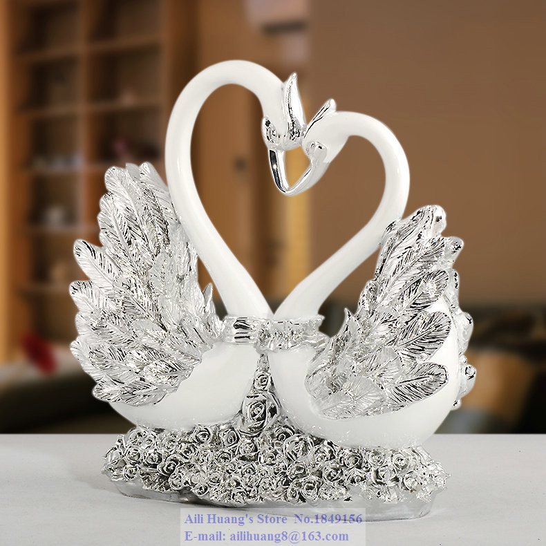 Gift Ideas For Newly Married Couple Indian
 A80 Rose Heart Swan Couple swan wedding t ideas wedding