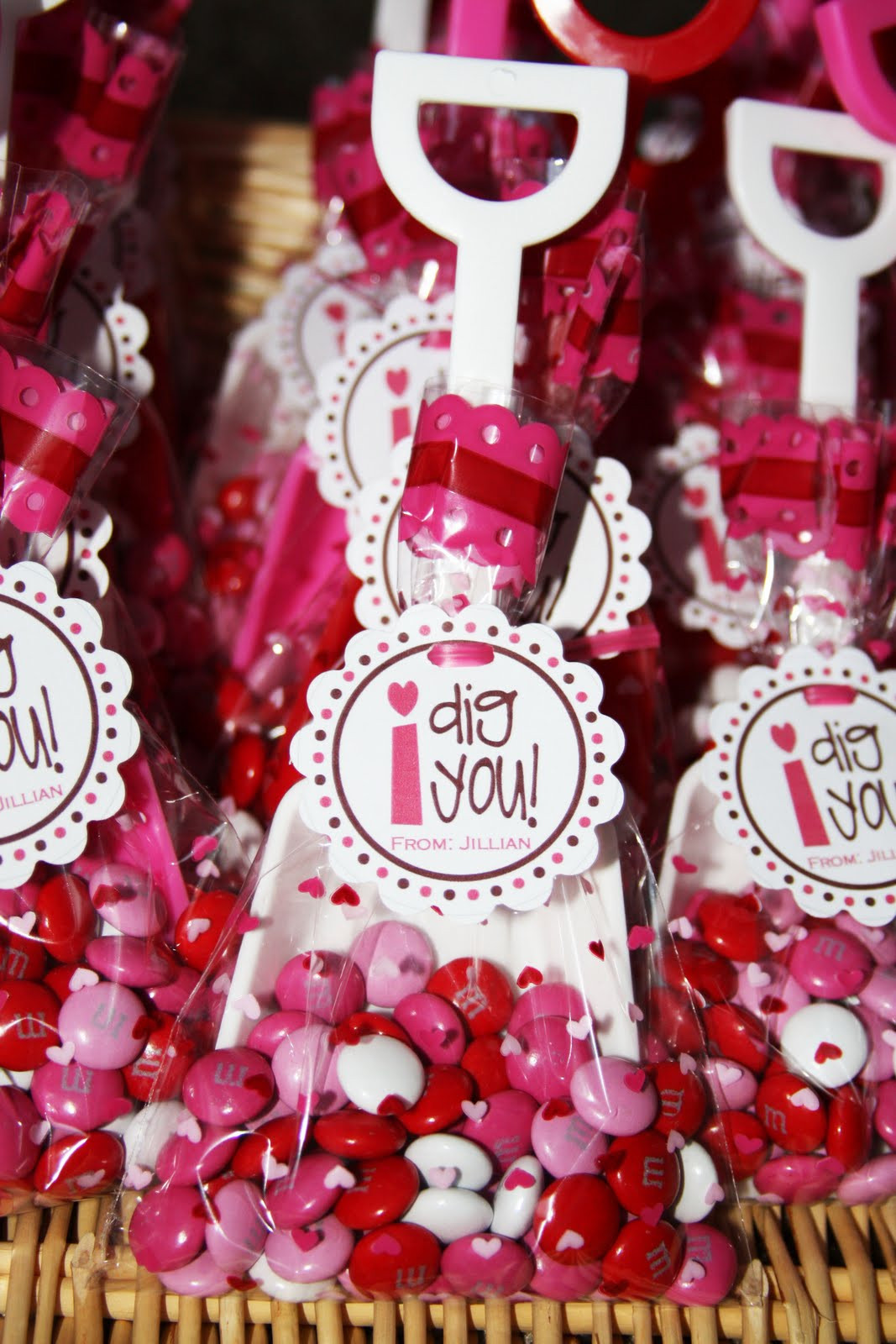 Gift Ideas For Valentines Day
 Cute Food For Kids Valentine s Day Treat Bag Ideas