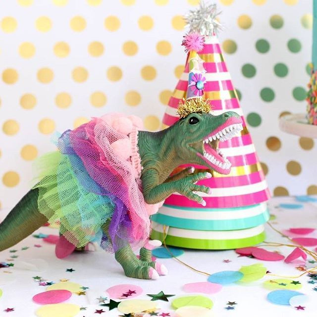 Girl Dinosaur Birthday Party
 3432 best images about Party ideas on Pinterest