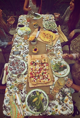 Girls Dinner Party Ideas
 25 best ideas about Girls dinner parties on Pinterest