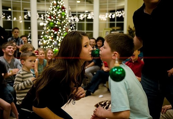 Good Christmas Party Ideas
 "Minute to Win it" family Christmas party games The pic