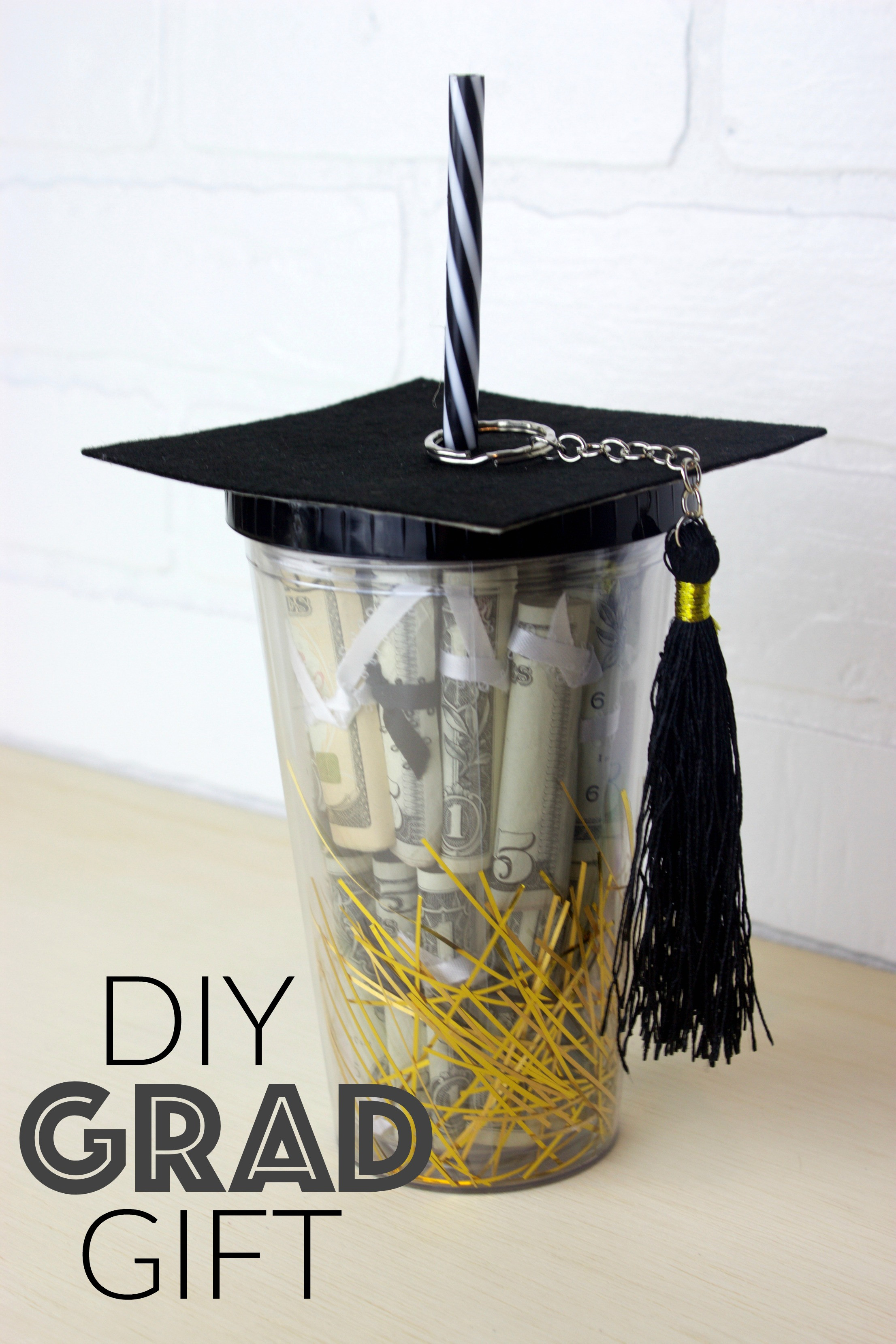 Graduation Craft Gift Ideas
 DIY Graduation Gift in a Cup