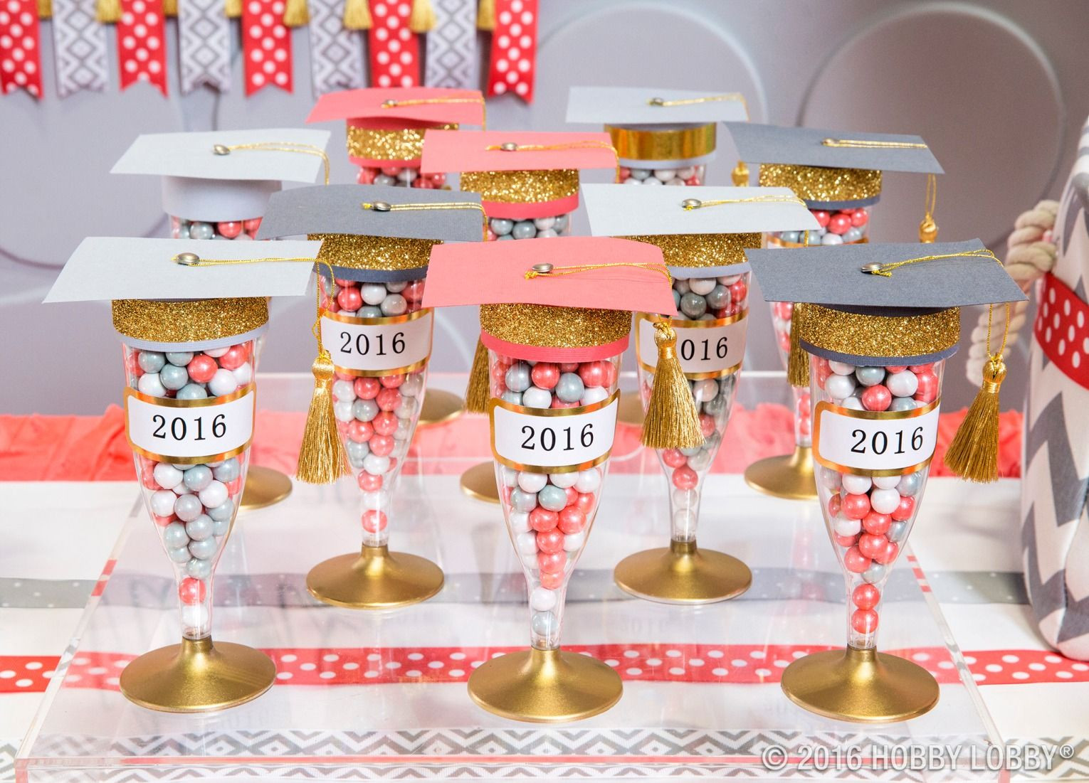 Graduation Party Ideas For College Students
 Dress up plain party flutes for the perfect graduation