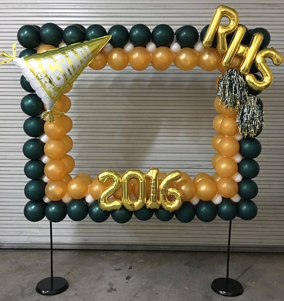 Graduation Party Ideas For College Students
 Parents and Schools alike love to honor and celebrate