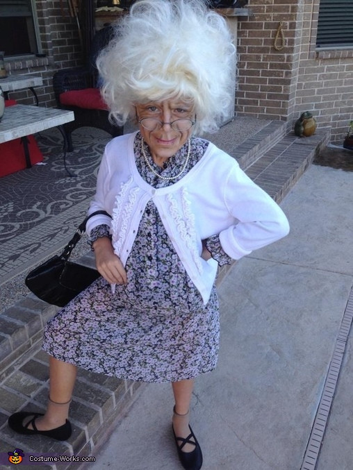 Grandma Costume DIY
 Bad Grandma Girl s Costume 6 8