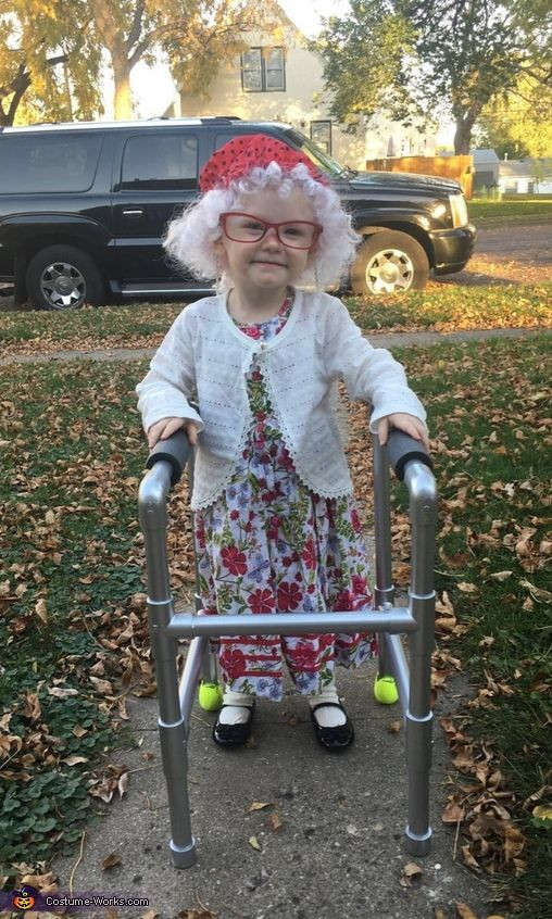 Grandma Costume DIY
 25 best ideas about Grandma Costume on Pinterest