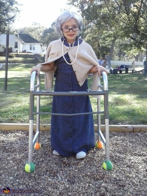 Grandma Costume DIY
 25 best ideas about Old lady costume on Pinterest