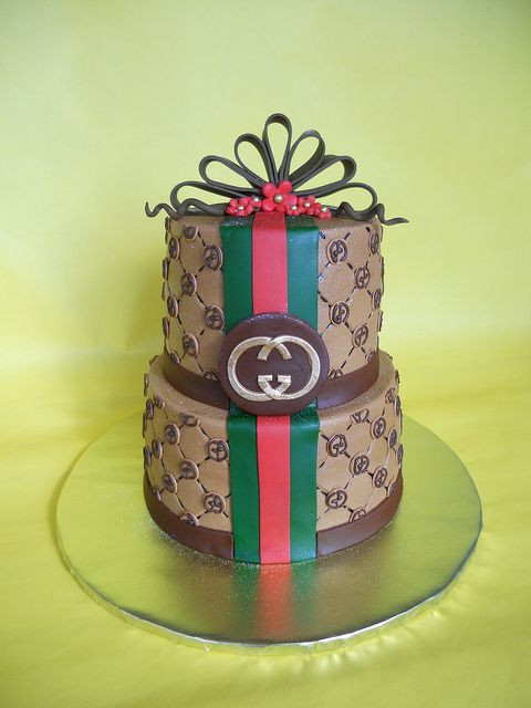 Gucci Birthday Cake
 Gucci Birthday Cake Gucci pinataGlamLuxePartyDecor FREE