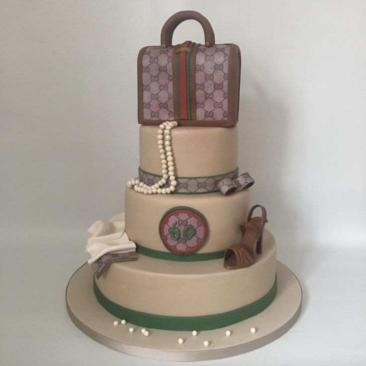 Gucci Birthday Cake
 Best 25 Gucci cake ideas on Pinterest