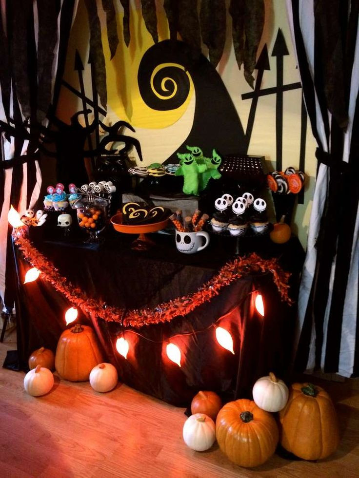 Halloween Birthday Party Decoration Ideas
 Best 25 Halloween birthday decorations ideas on Pinterest