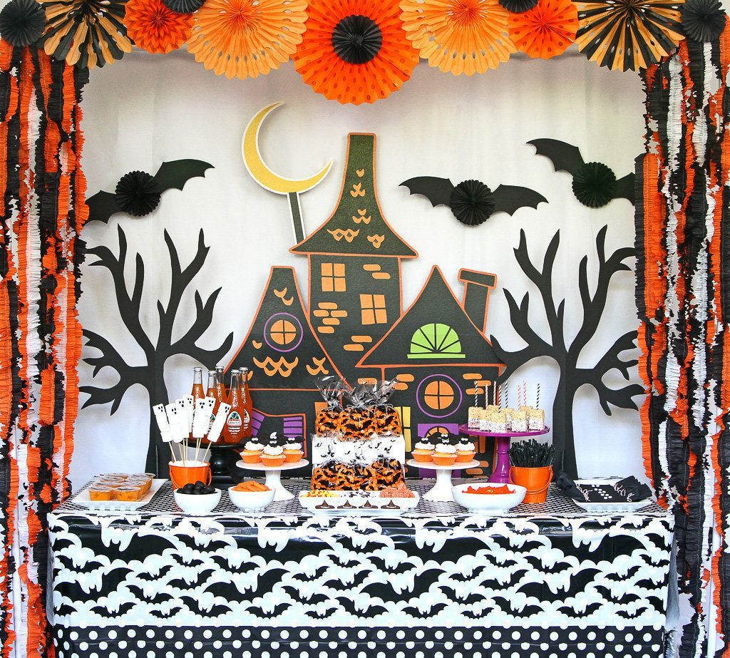 Halloween Birthday Party Decoration Ideas
 Halloween Party Supplies
