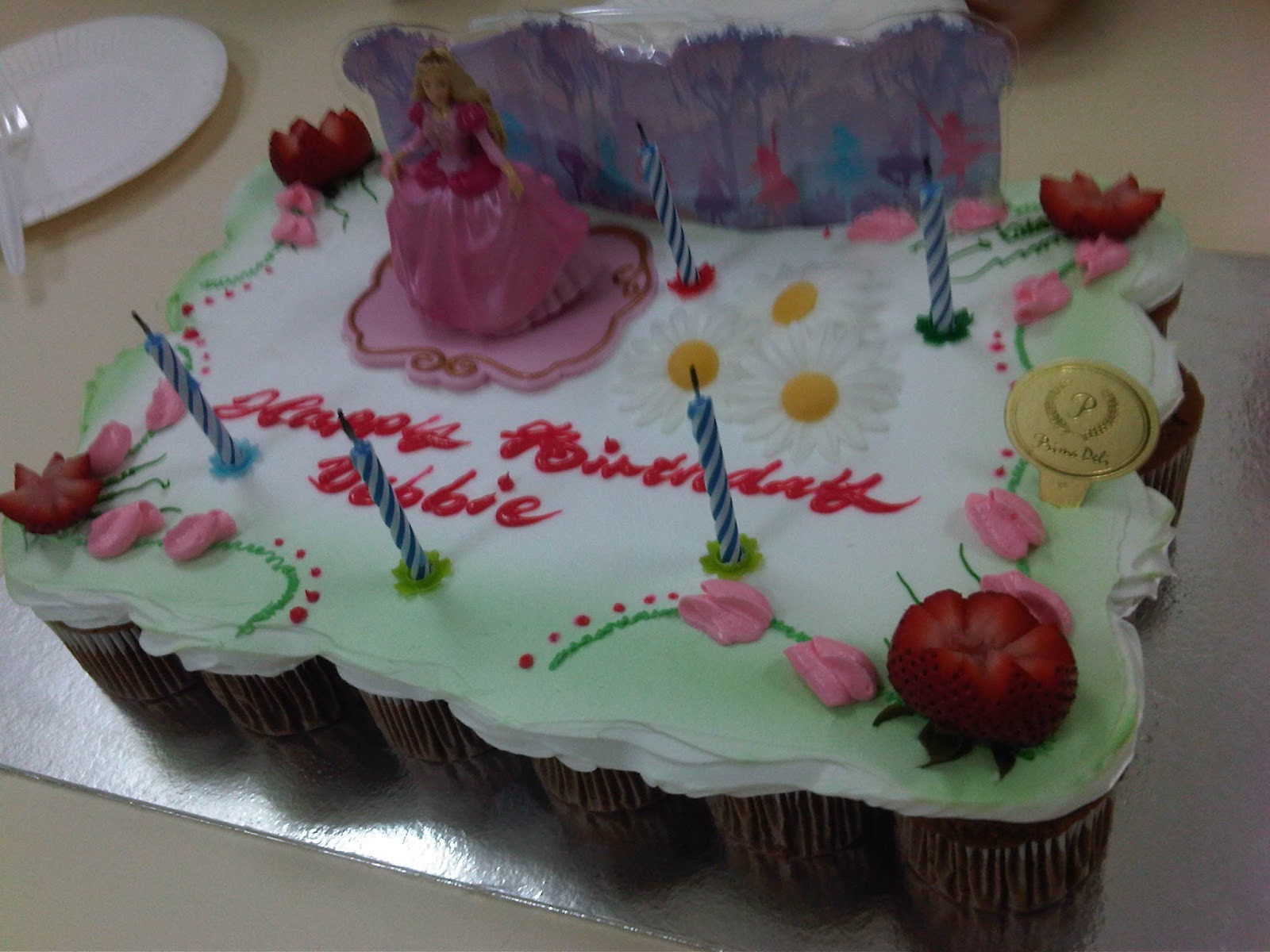 Happy Birthday Debbie Cake
 Our Princesses Denise Lim 林洁仪 & Debbie Lim 林洁琪 Happy