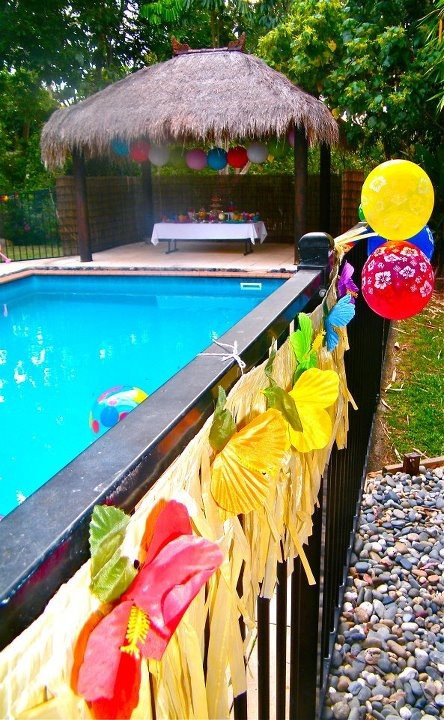 Hawaiian Pool Party Ideas
 1000 images about LARGE BUFFETS PARTIES SETUP IDEAS