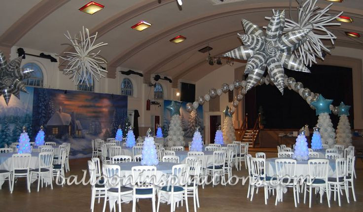 Holiday Party Ideas For Work
 Balloon Christmas party decorations winter wonderland