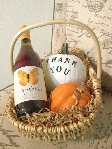 Homemade Thanksgiving Gift Basket Ideas
 DIY Thanksgiving Gift Basket FabFitFun minus the wine