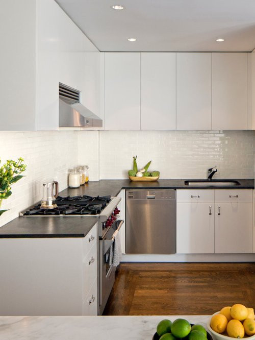 Houzz Kitchen Backsplashes
 White Kitchen Backsplash