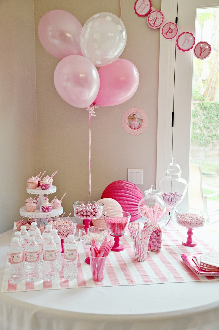 Ideas For 3 Year Old Birthday Party
 A Pinkalicious themed party for a 3 year old