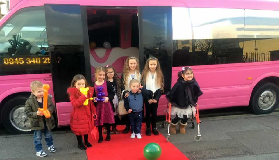 Kids Birthday Party Bus
 Kids limo parties at Frankie & Benny s