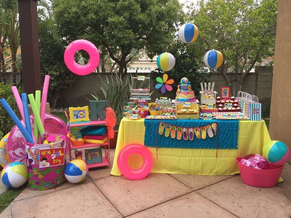 Kids Pool Party Ideas
 Swimming Pool Summer Party Summer Party Ideas