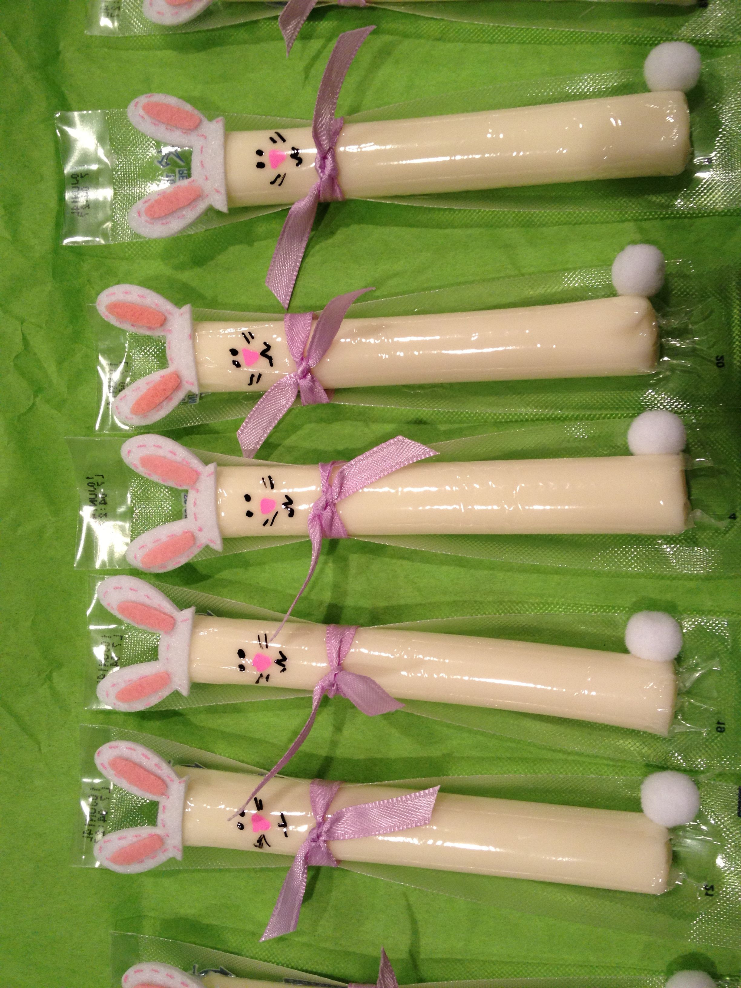 Kindergarten Easter Party Food Ideas
 Easter snack for kids party string cheese bunnies
