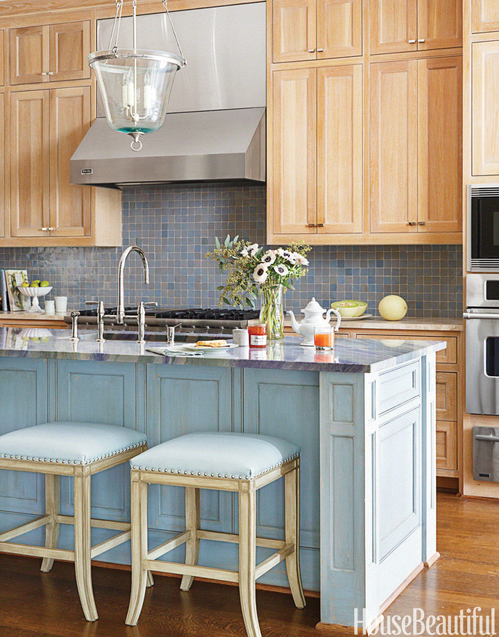 Kitchen Backsplash Tile Ideas
 Kitchen Tiles for Modern Kitchen Style TheyDesign