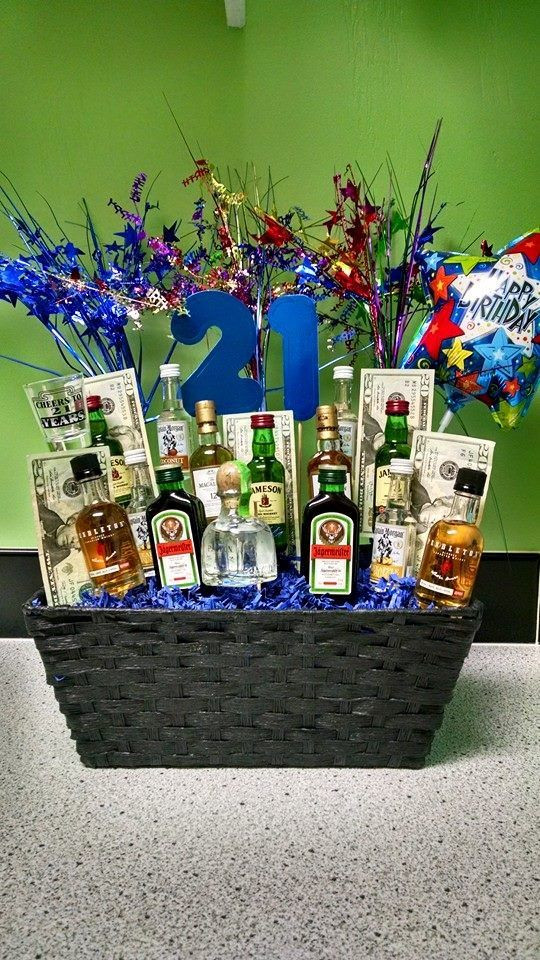 Liquor Gift Basket Ideas
 25 best ideas about Mini alcohol bouquet on Pinterest