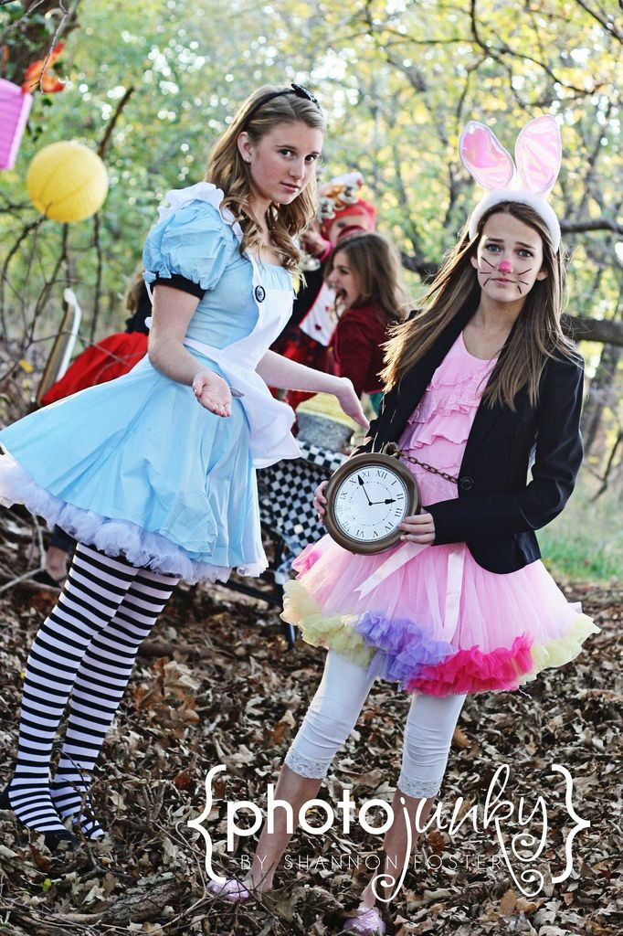 Mad Hatter Tea Party Costume Ideas
 Alice in wonderland tea party photo session ideas