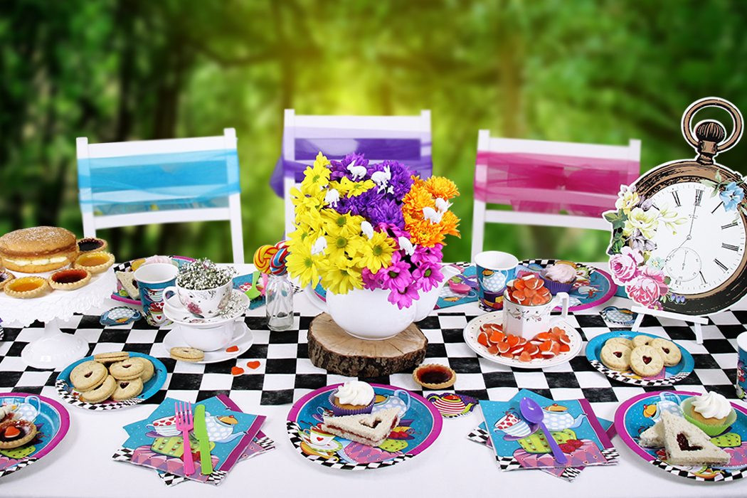 Mad Hatter Tea Party Decoration Ideas
 How to Throw a Mad Hatter s Tea Party