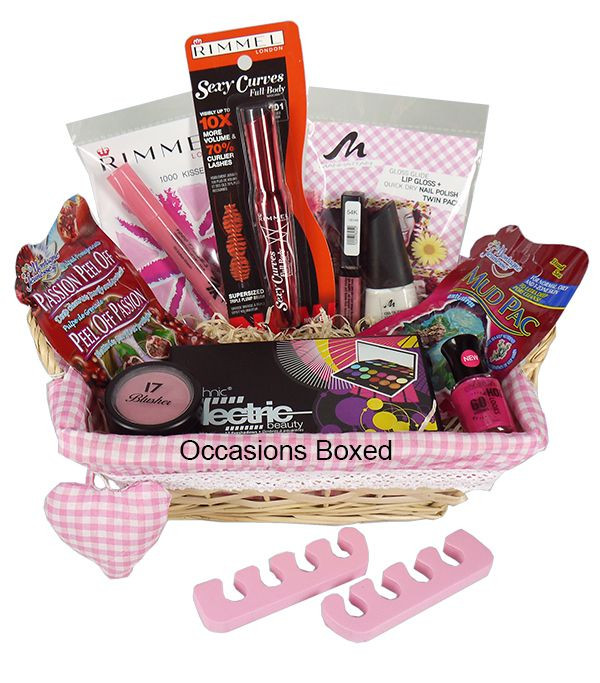 Make Up Gift Basket Ideas
 Here is a example of the lovely hampers we make A lovely