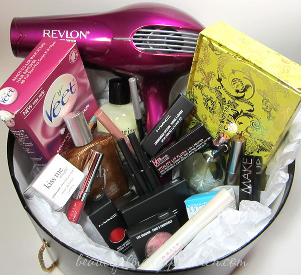 Makeup Gift Basket Ideas
 Happy Mother s Day Sweepstakes — Beautiful Makeup Search