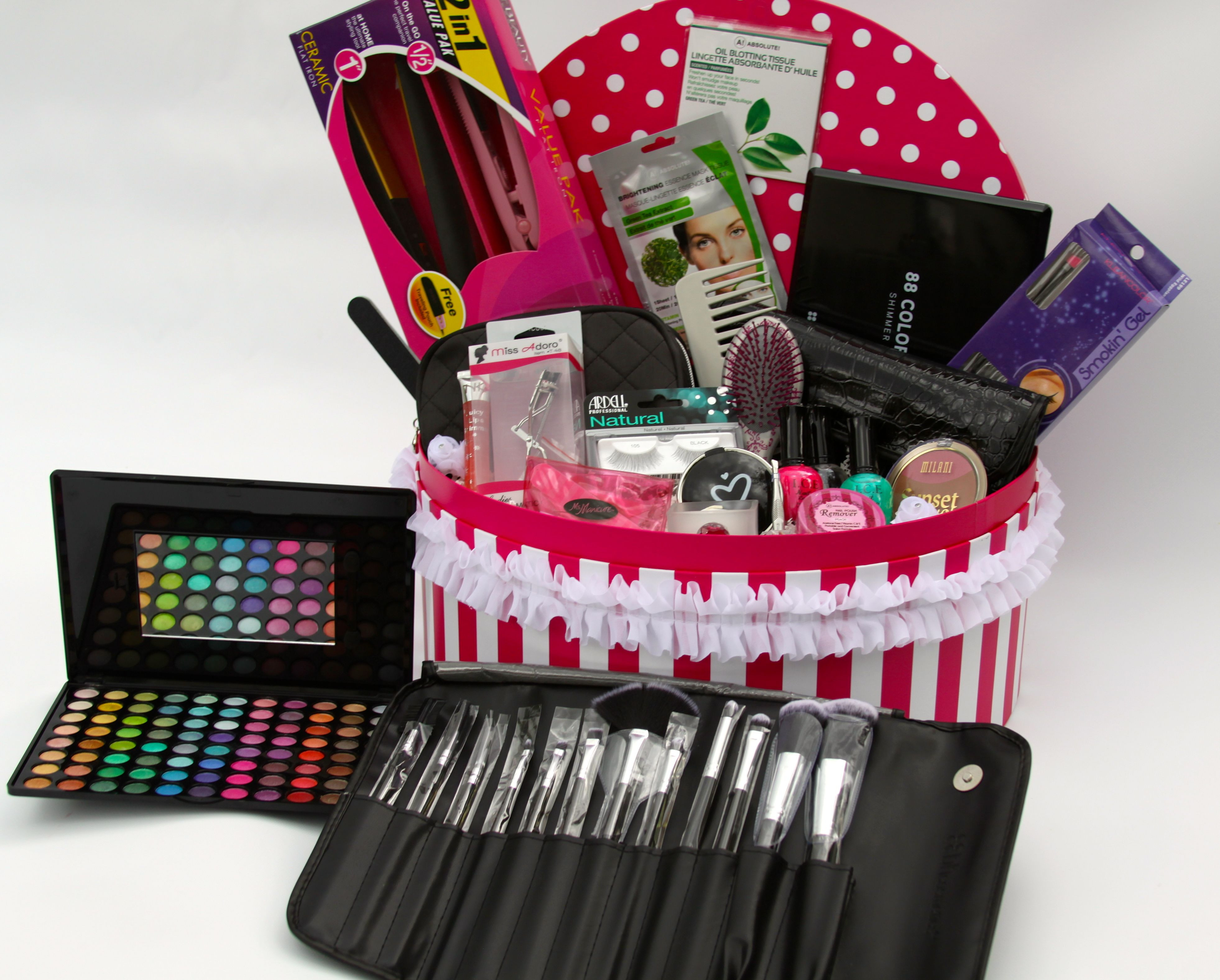 Makeup Gift Baskets Ideas
 This t basket is full of awesome beauty and makeup
