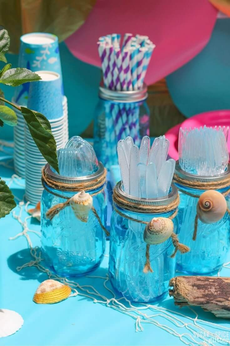Mermaid Party Ideas 4 Year Old
 Mermaid Birthday Party ⋆ Sugar Spice and Glitter