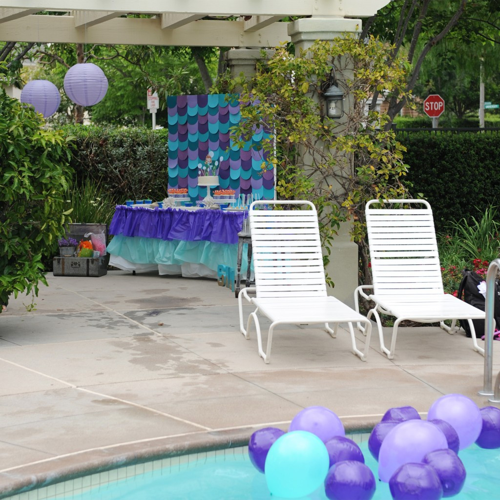 Mermaid Swim Party Ideas
 Mermaid Birthday Pool Party Ideas DIY