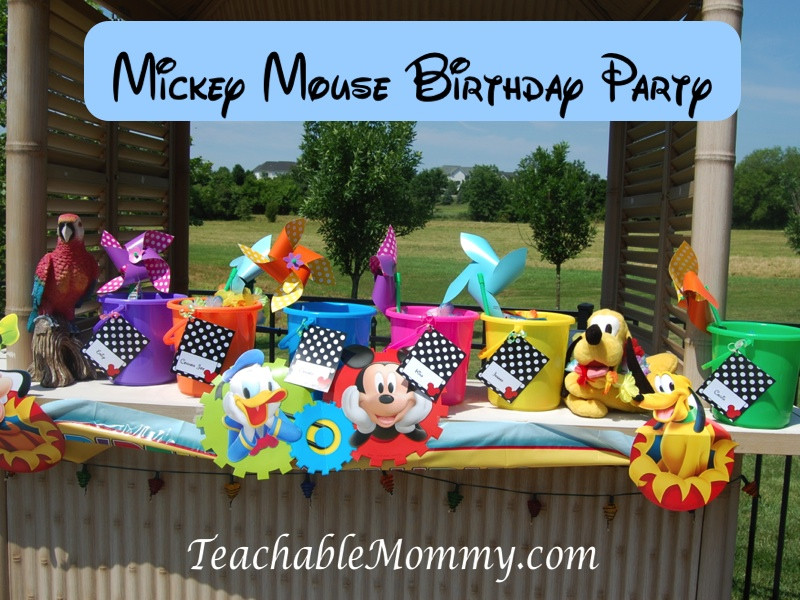 Mickey Mouse Beach Party Ideas
 Mickey Mouse Clubhouse Luau Birthday Party With Ashley