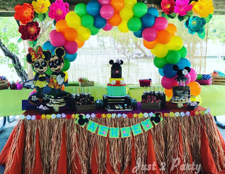 Mickey Mouse Beach Party Ideas
 Mickey Mouse Minnie Mouse Birthday "Minnie and Mickey